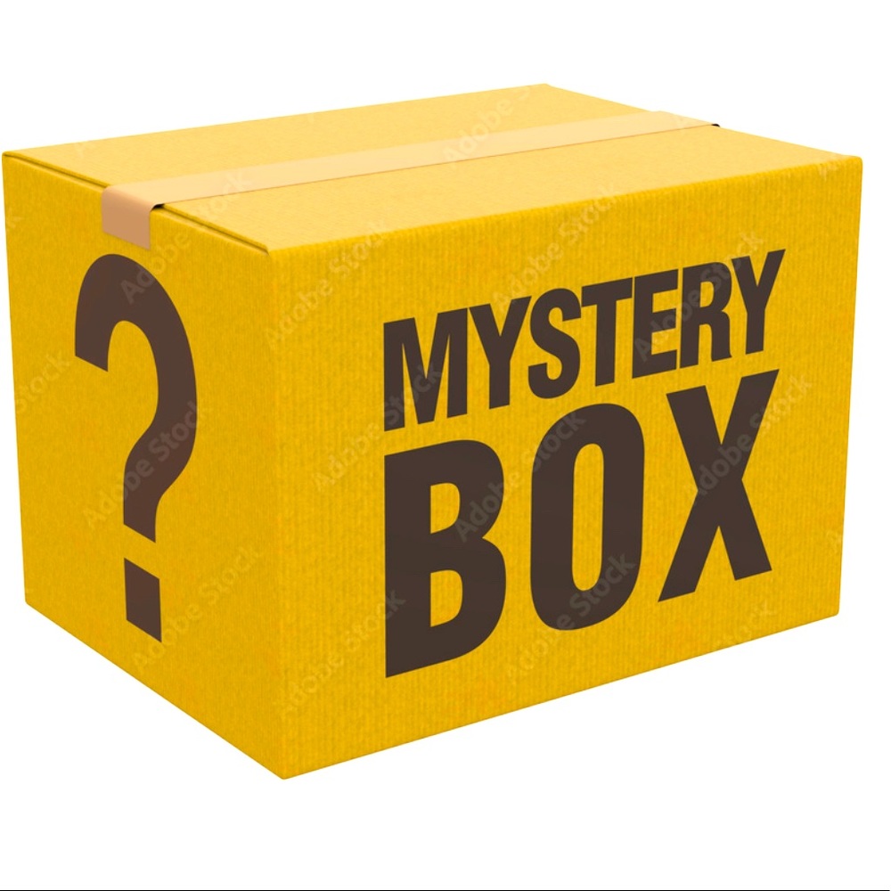 ✨✨⭐️⭐️Mystery’s Box✨✨⭐️⭐️women’s scarfs